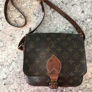 Vintage Louis Vuitton Cartouchiere MM
